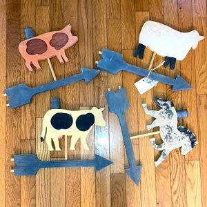 FARMHOUSE DECOR 6 PIECE wood Animals for a mobile or light fixture NWTs